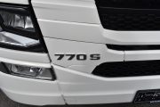 F1052B8D-B81E-4A56-855D-5DD898192F9A