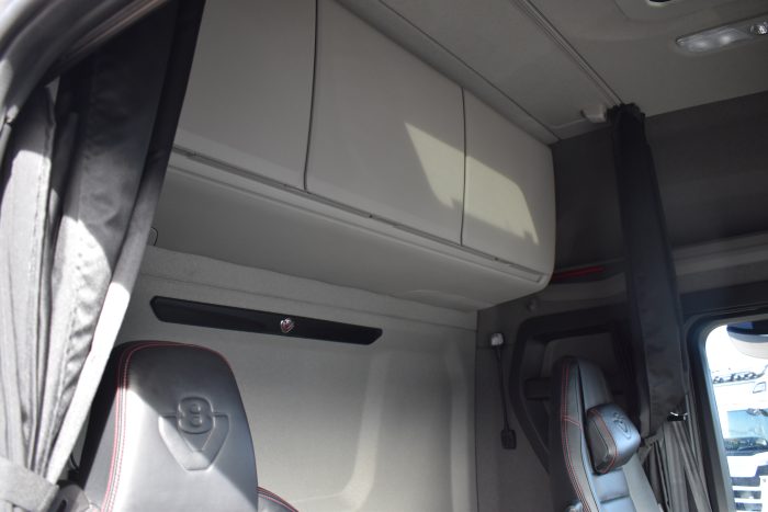 4288369C-FB3D-409D-8639-8C0AFEFF1272