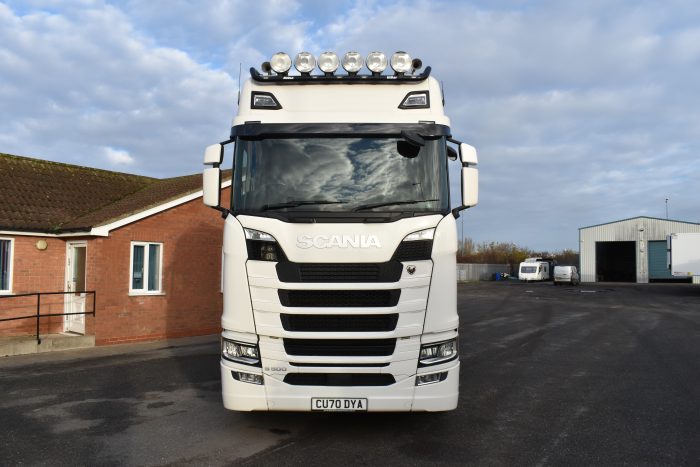 21AE404A-295B-4564-8D78-DDE1CE18609E