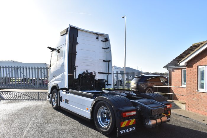 287CC3B1-8578-4A99-BFCD-5CCC830AC9AE