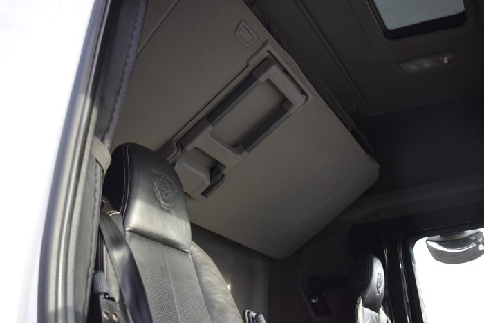 493ECC35-17CE-4CA0-B0E8-E3ECB2494BD4