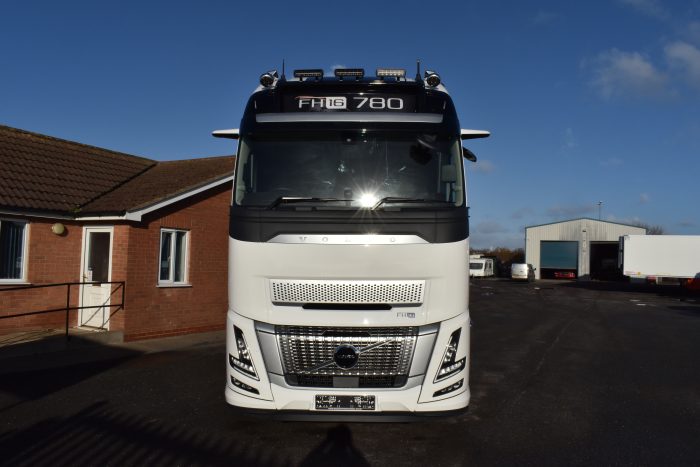 7A67F44E-1163-4F44-B0B7-C9E04D36143C