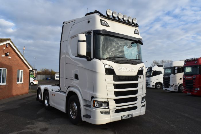 E2DF0AD0-F62B-4433-A38D-1D2136AF5F8C