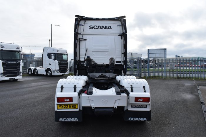 8CCBDC35-61A7-403D-8FF5-A80C2862C2D8