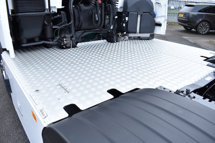 D67E9B7E-A695-4948-8752-9E53769AD022