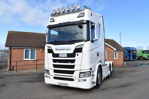 6200C43E-C8CC-4F6F-8BB7-4AF6178AD51D